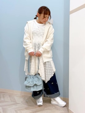 「SHOO・LA・RUE（シューラルー）の【綿100％/S-LL/プチプラ】選べる3柄 プリントアソートロンT（Tシャツ/カットソー、ホワイト系）」を使った、kitaさん（レディース・147cm）の春コーディネート