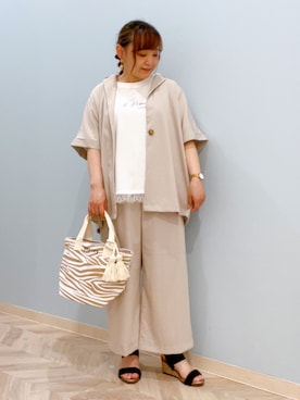 「SHOO・LA・RUE（シューラルー）の【高レビュー/洗濯機可/セットアップ可】軽凛(かろりん) ひんやり半袖ジャケット（テーラードジャケット、ベージュ系）」を使った、kitaさん（レディース・147cm）の夏コーディネート