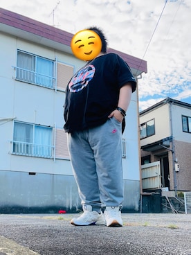 「NEW ERA（ニューエラ）のアイテム（Tシャツ/カットソー）」を使った、しょ～たんさん（メンズ・181cm）の秋コーディネート
