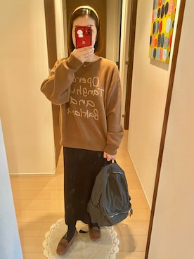「ロゴニット」｜「アイテム（モカシン/デッキシューズ）」を使った、リンゴさん（レディース・159cm）の秋コーディネート