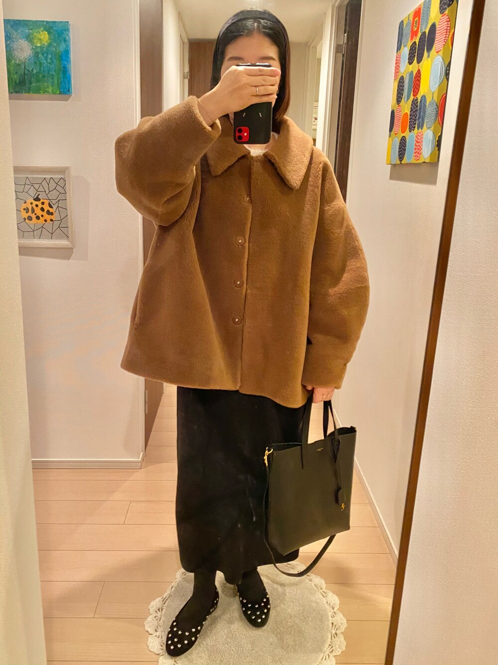 「ムートンコート」｜「OHGAのアイテム（ジャケット/アウター、ブラウン系）」を使った、リンゴさん（レディース・159cm）の冬コーディネートの1枚目の写真