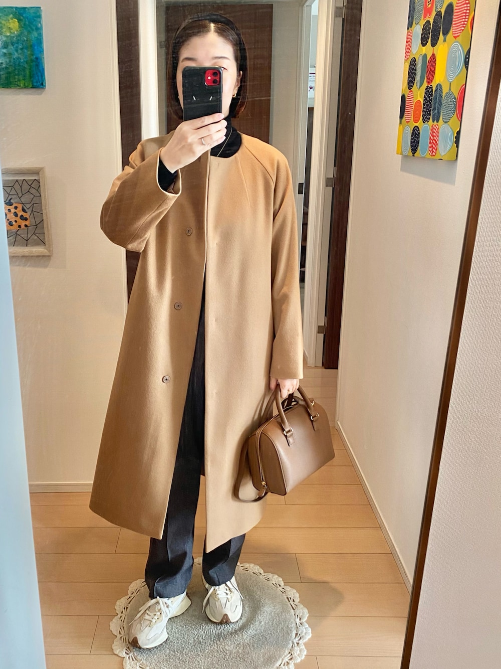 リンゴ｜TOMORROWLAND collectionのノーカラーコートを使った