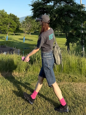 「アイテム（バックパック/リュック、グリーン系）」を使った、Mireyさん（レディース・173cm）の夏コーディネート
