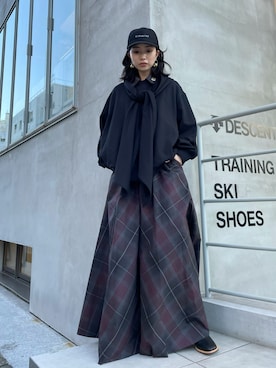 「MIHARAYASUHIRO（ミハラヤスヒロ）のアイテム（オールインワン・サロペット）」を使った、yurina katsuraさん（レディース・165cm）の冬コーディネート