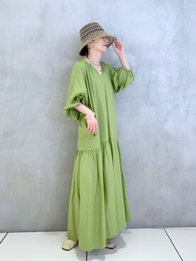 「アパートバイローリーズ」｜「アイテム（帽子）」を使った、nakaさん（レディース・155cm）の春コーディネート