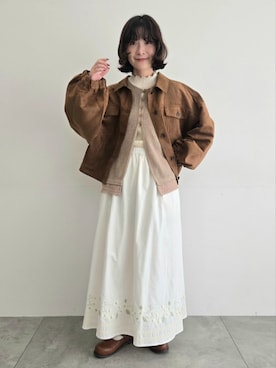 「アイテム（ノーカラージャケット）」を使った、みやもとなのこさん（レディース・153cm）の秋コーディネート