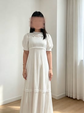 「dazzlin（ダズリン）の【≠ME 谷崎早耶コラボ】デコルテオープンカットワンピース（ワンピース、ホワイト系）」を使った、sisis_4110さん（レディース・166cm）の夏コーディネート