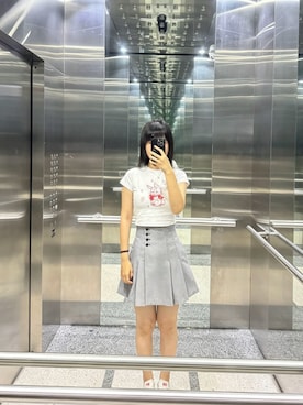 「REDYAZEL（レディアゼル）のアイテム（スカート、グレー系）」を使った、sisis_4110さん（レディース・166cm）の夏コーディネート