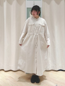 「Samansa Mos2 blue（サマンサモスモスブルー）のアイテム（シャツワンピース）」を使った、ひ が しさん（レディース・153cm）の冬コーディネート