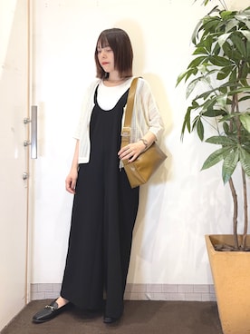 「ローファー」｜「アイテム（オールインワン・サロペット）」を使った、むなかたさん（レディース・159cm）の秋コーディネート