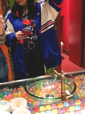「ブルーコーデ」｜「アイテム（ジャージ）」を使った、やまさん（レディース・160cm）の秋コーディネート