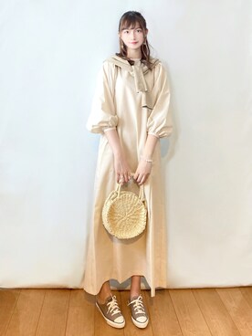 「アイテム（かごバッグ、ホワイト系）」を使った、まお♡さん（レディース・163cm）の秋コーディネート