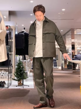 「アイテム（ブルゾン、グレー系）」を使った、OMIさん（メンズ・180cm）の秋コーディネート