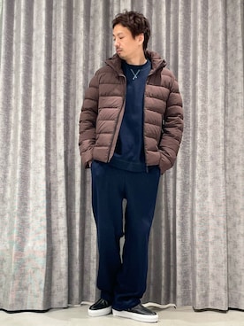 「アイテム（スウェットパンツ）」を使った、OMIさん（メンズ・180cm）の秋コーディネート