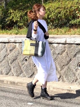 シャツワンピースを使った ドクターマーチン の人気ファッションコーディネート Wear