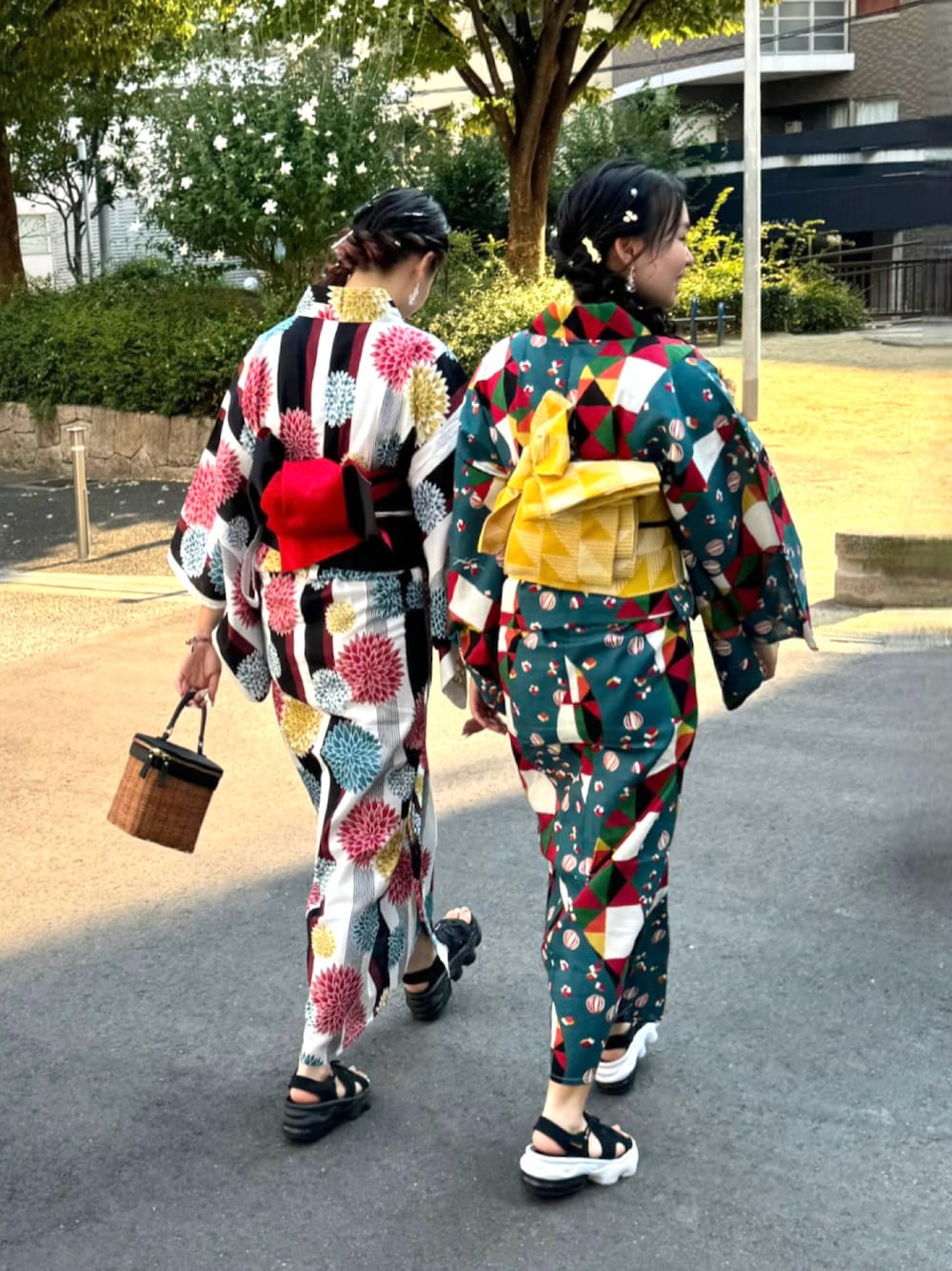 utatane 浴衣単品 【昭和モダンのみずいろ流水とモザイク】