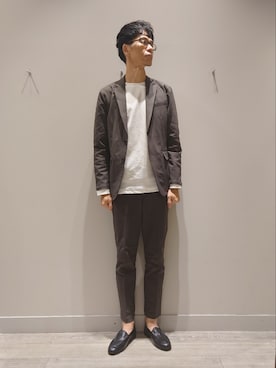「ジャガード」｜「アイテム（セットアップ）」を使った、YASUIさん（メンズ・184cm）の秋コーディネート