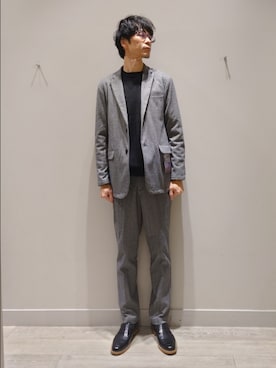 「アイテム（テーラードジャケット）」を使った、YASUIさん（メンズ・184cm）の秋コーディネート