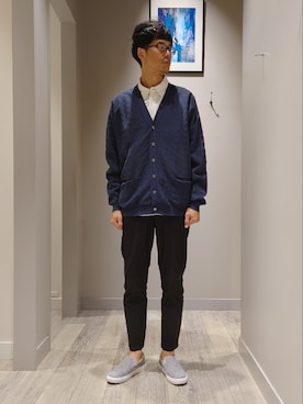 「アイテム（スリッポン）」を使った、YASUIさん（メンズ・184cm）の秋コーディネート
