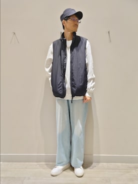 「アイテム（ダウンベスト）」を使った、YASUIさん（メンズ・184cm）の秋コーディネート
