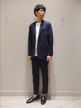 「アイテム（セットアップ）」を使った、YASUIさん（メンズ・184cm）の秋コーディネート