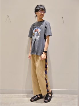 「アイテム（チノパンツ）」を使った、YASUIさん（メンズ・184cm）の夏コーディネート