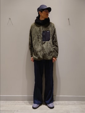 「アイテム（スリッポン）」を使った、YASUIさん（メンズ・184cm）の秋コーディネート