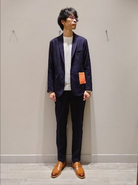 「アイテム（セットアップ）」を使った、YASUIさん（メンズ・184cm）の秋コーディネート