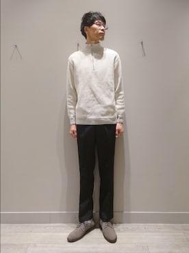 「アイテム（ドレスシューズ、グレー系）」を使った、YASUIさん（メンズ・184cm）の冬コーディネート