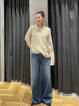 「JEANASIS（ジーナシス）のスタンダードワイドデニム/647643（デニムパンツ、ブルー系）」を使った、miuさん（レディース）の冬コーディネート