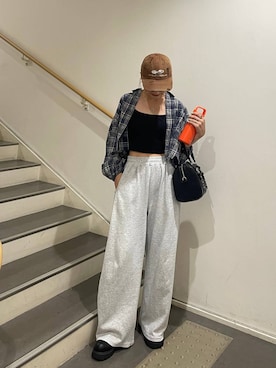 「アイテム（スウェットパンツ）」を使った、miuさん（レディース・162cm）の秋コーディネート