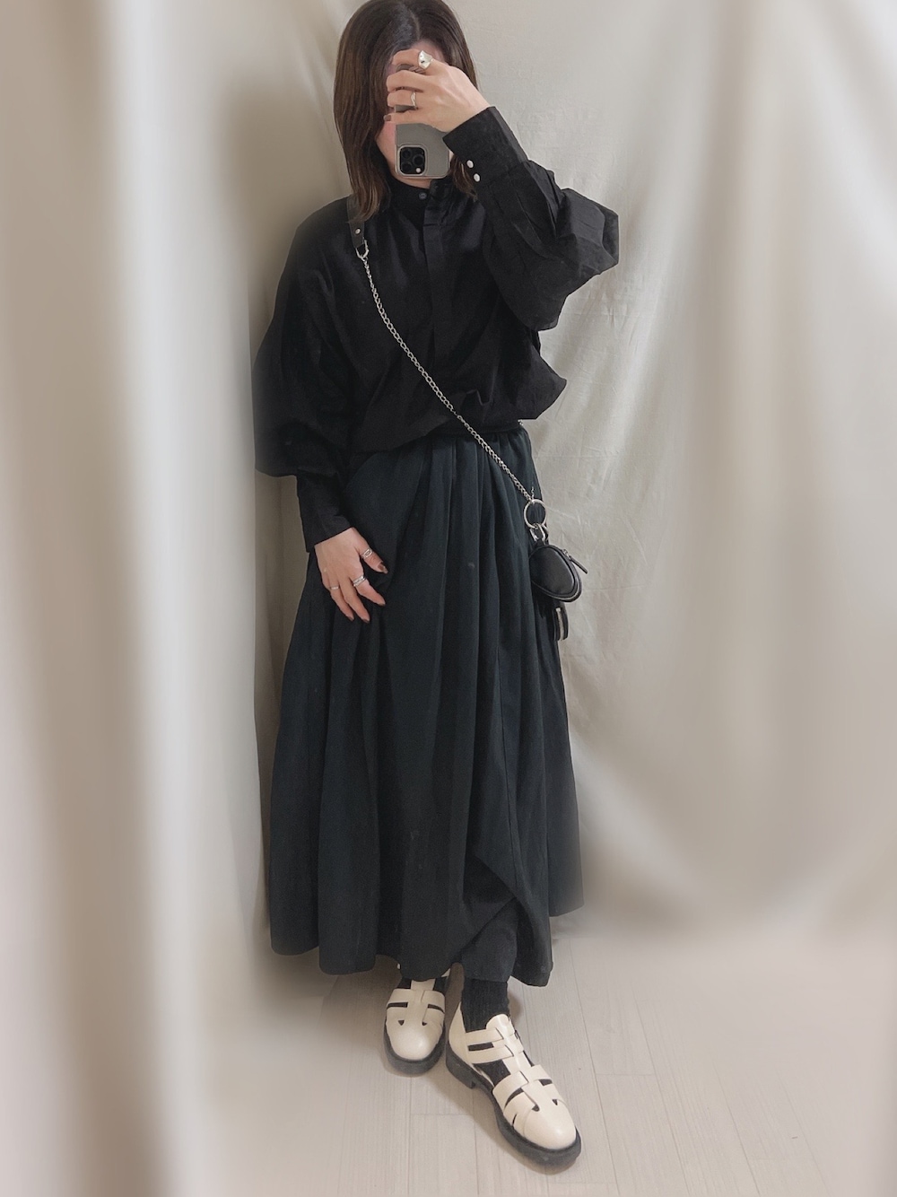 ダブルバックルグルカシューズ/261970を使った人気ファッション