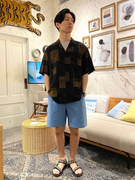 「TWO PALMS（トゥーパームス）のアイテム」を使った、JOURNAL STANDARD relumeさん（メンズ・173cm）の夏コーディネート