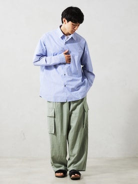 「ARMY TWILL（アーミーツイル）のアイテム（パンツ）」を使った、JOURNAL STANDARD relumeさん（メンズ・176cm）の夏コーディネート