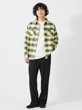 「JOURNAL STANDARD relume（ジャーナルスタンダード　レリューム）のアイテム（スラックス）」を使った、JOURNAL STANDARD relumeさん（メンズ・181cm）の冬コーディネート