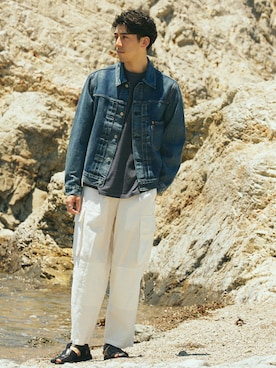 「ARMY TWILL（アーミーツイル）のアイテム（パンツ）」を使った、JOURNAL STANDARD relumeさん（メンズ・179cm）の夏コーディネート
