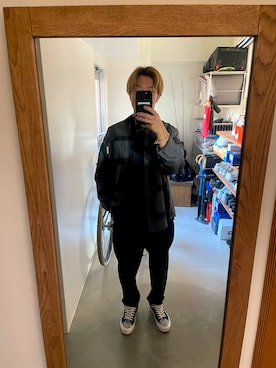 「CDG（シーディージー）のアイテム（シューズ）」を使った、さんさん（メンズ・164cm）の秋コーディネート