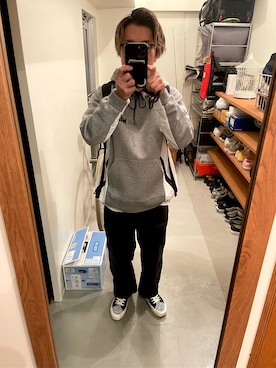 「CDG（シーディージー）のアイテム（シューズ）」を使った、さんさん（メンズ・164cm）の秋コーディネート