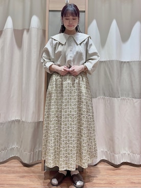 「Samansa Mos2（サマンサ モスモス）のレトロ壁紙風柄スカート（スカート）」を使った、lnadä*さん（レディース・159cm）の春コーディネート