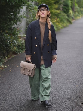 「アイテム（テーラードジャケット、ブルー系）」を使った、yukiさん（レディース・152cm）の秋コーディネート