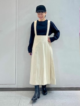 「アイテム（ジャンパースカート）」を使った、ayakaさん（レディース・150cm）の冬コーディネート