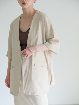 「アイボリー」｜「アイテム（ノーカラージャケット）」を使った、SELECT MOCAさん（レディース・158cm）の夏コーディネート