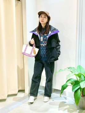 「アイテム（キーホルダー）」を使った、Yasuさん（レディース・160cm）の秋コーディネート