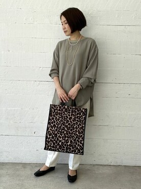 「おとなコーデ」｜「アイテム（トートバッグ）」を使った、FREDY&GLOSTER stylingさん（レディース・153cm）の秋コーディネート