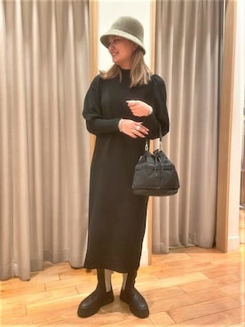 「チェルシーブーツ」｜FREDY&GLOSTER stylingさん（レディース・165cm）の秋コーディネート