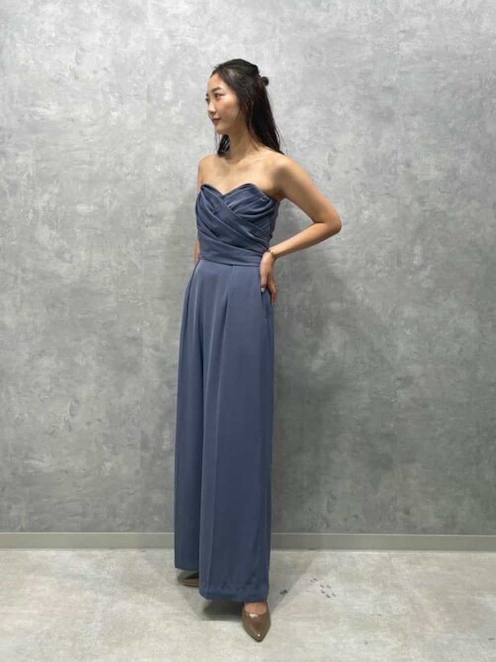 LAGUNAMOON STAFF(LAGUNAMOON)｜LAGUNAMOONのパンツドレスを使った  