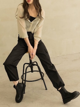「DAY CLOSET（デイ クローゼット）のアイテム（シャツ/ブラウス）」を使った、TeddyShopさん（レディース・158cm）の春コーディネート