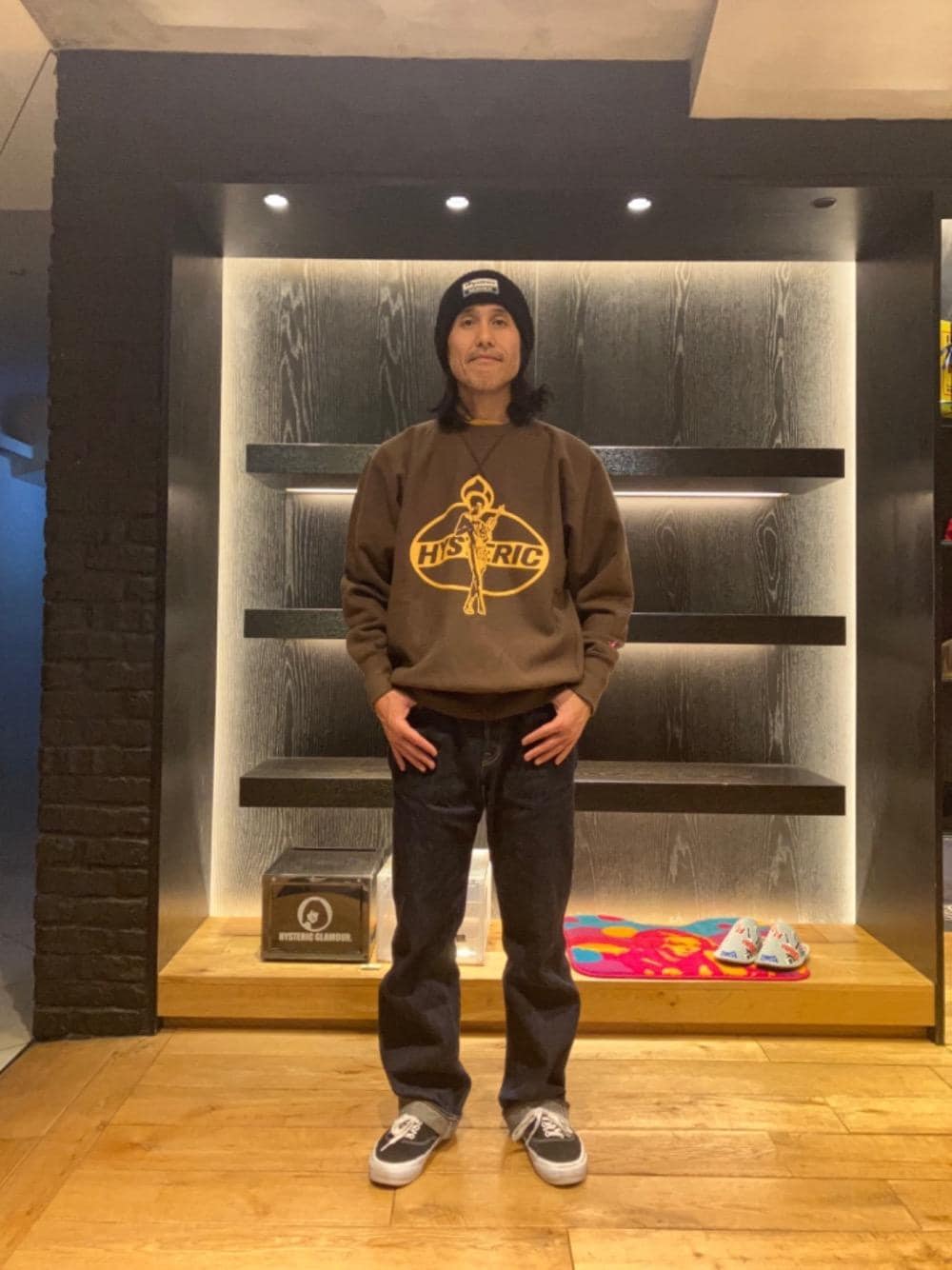 「ヒステリックグラマー、HYSTERIC GLAMOUR」｜「HYSTERIC GLAMOURの60’S XXストレートデニムパンツ（デニムパンツ、ブルー系）」を使った、hyshmt01さん（メンズ・171cm）の秋コーディネートの1枚目の写真