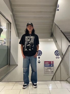 「HYSTERIC GLAMOUR（ヒステリックグラマー）のHYS SOUND メッシュキャップ（キャップ、ブラック系）」を使った、hyshmt01さん（メンズ・172cm）の春コーディネート