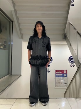 「HYSTERIC GLAMOUR（ヒステリックグラマー）のデニムワイドパンツ（デニムパンツ、ブラック系）」を使った、hyshmt01さん（メンズ・172cm）の春コーディネート